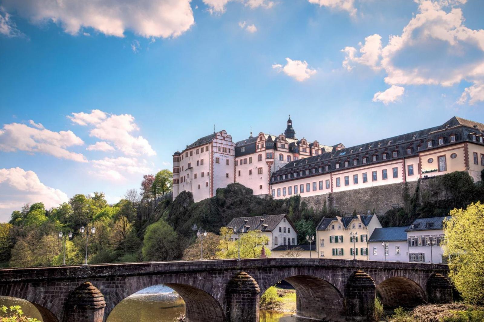 Ruhige Landhauswohnung In Weilburg Exterior photo